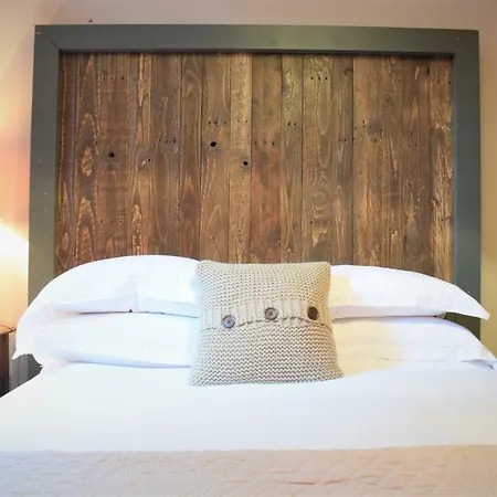 York Place - Yourapartment Bristol